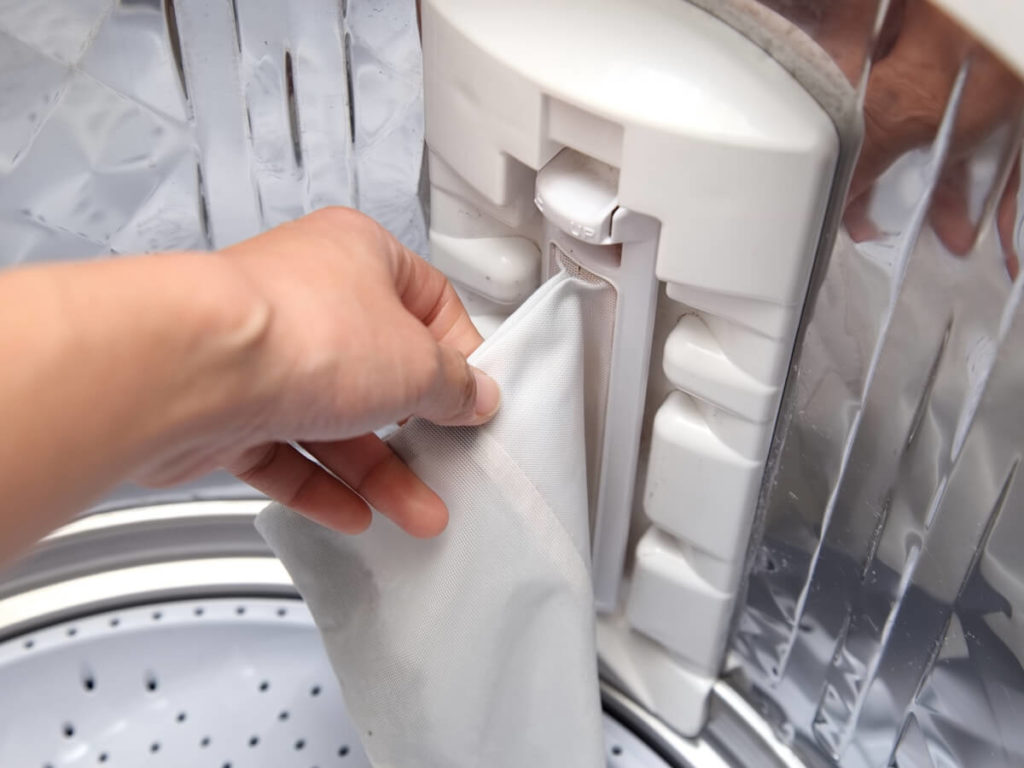 糸くずフィルターの正しい掃除方法や頻度は？洗濯機を長持ちさせる簡単お手入れ術！
